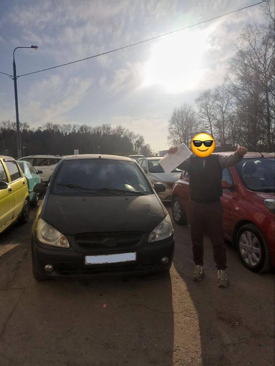 Клиент Carmart рядом со своим автомобилем — фото 8